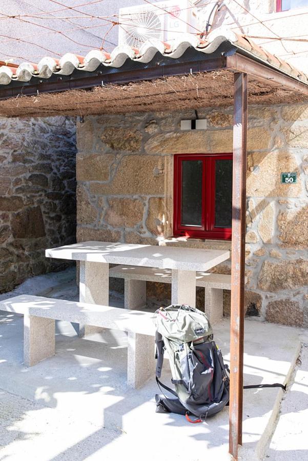 A Casa Antiga Do Monte Apartamentos Turisticos - Lestrove Padrón Εξωτερικό φωτογραφία